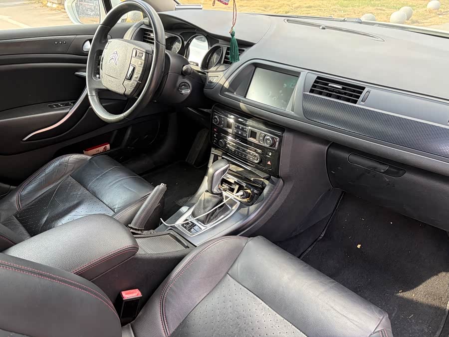 Citroen C5 2015 car image #17