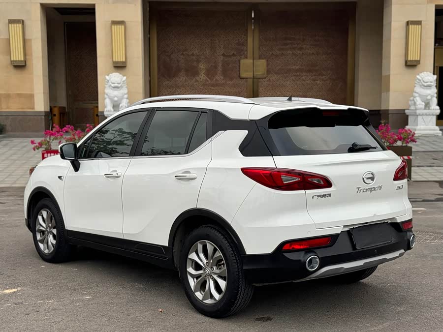 GAC Trumpchi GS3 2018 #17 GAC Trumpchi GS3 2018 car image #17