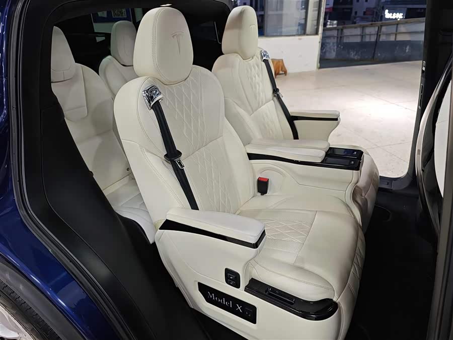 特斯拉 Model X 2017 汽车图片 #17