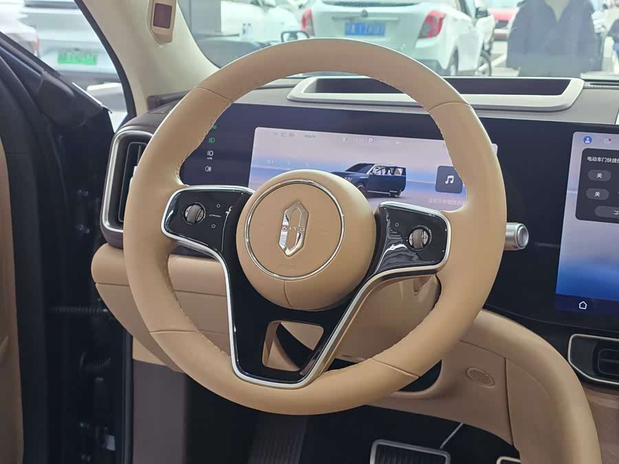 2024 car image #17