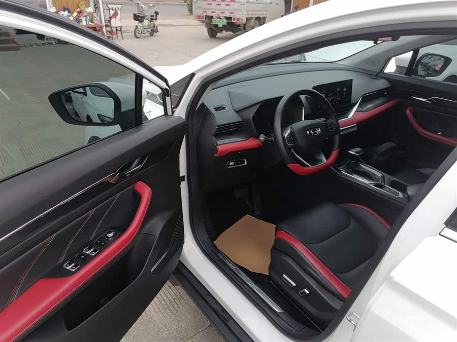 GEELY 2021 #17 GEELY 2021 car image #17