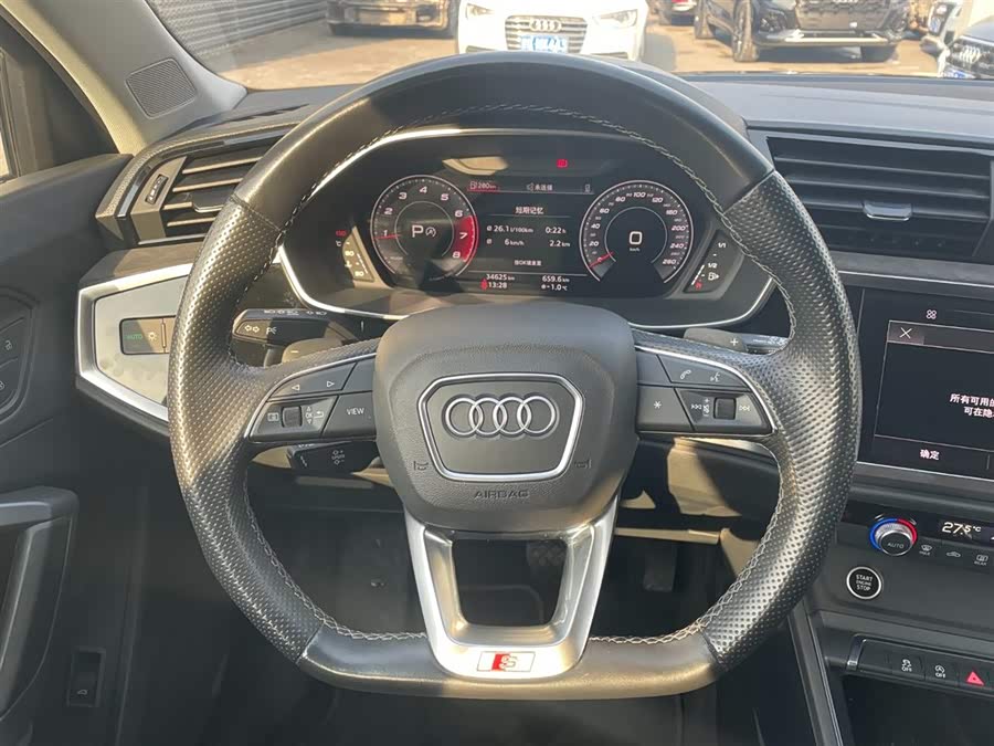 Audi Q3 Sportback 2023 car image #17