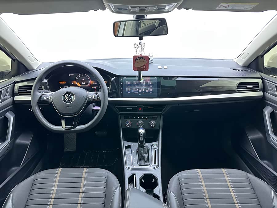 Volkswagen Lavida 2022 car image #17