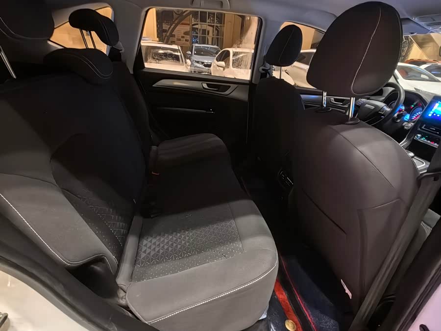 Haval M6 2021 #17 Haval M6 2021 car image #17