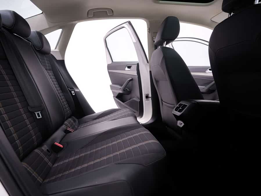Volkswagen Lavida 2021 car image #17