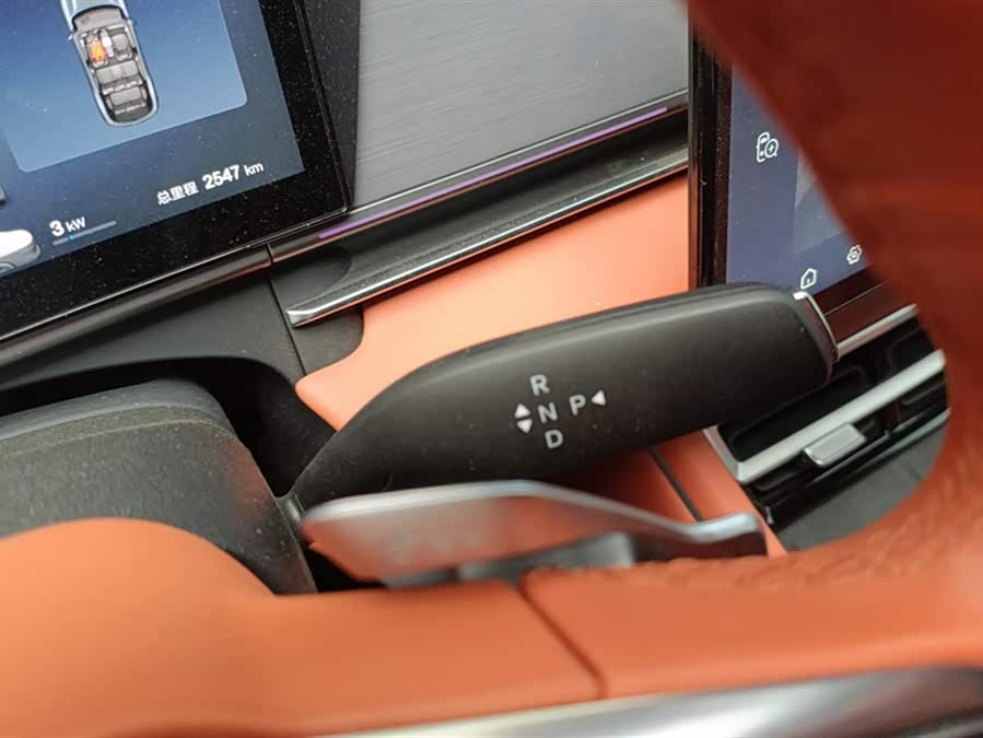 BYD Tang L 2025 car image #17