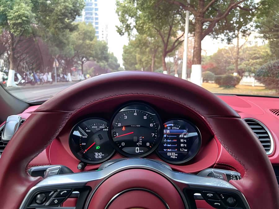 2021 car image #17
