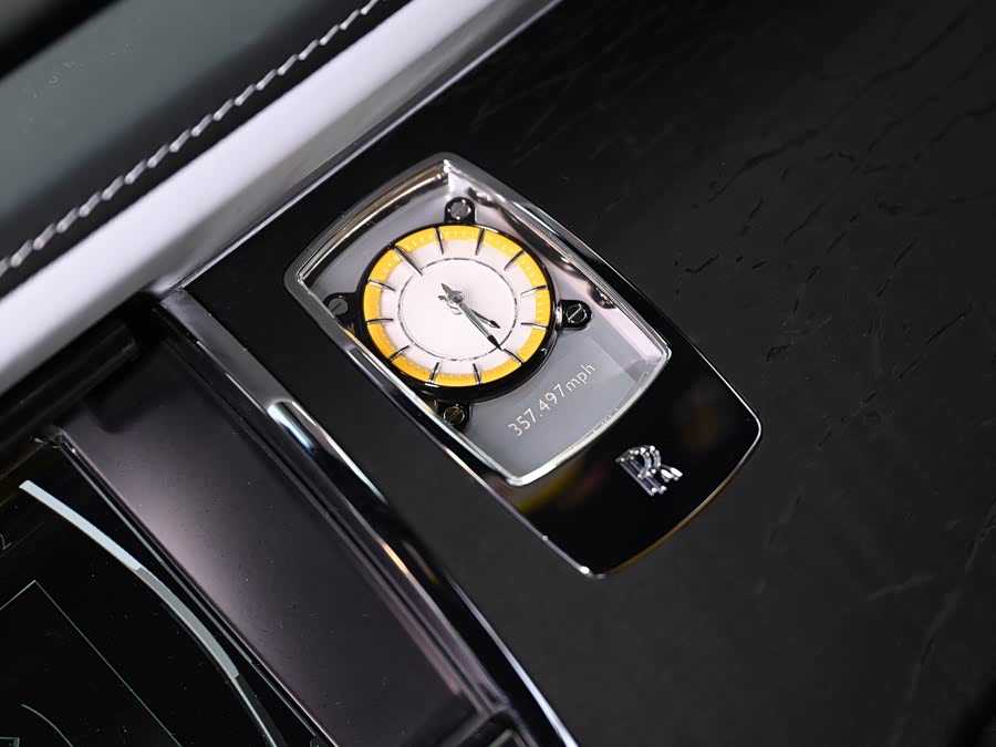 Rolls-Royce 2022 car image #17