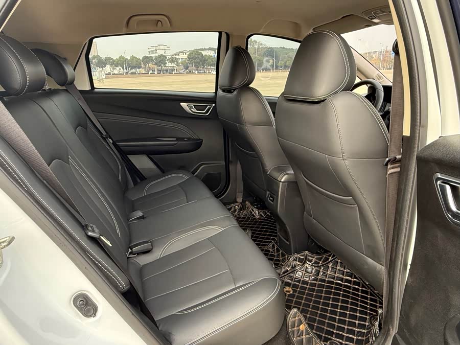 GEELY Vision X3 2020 car image #17