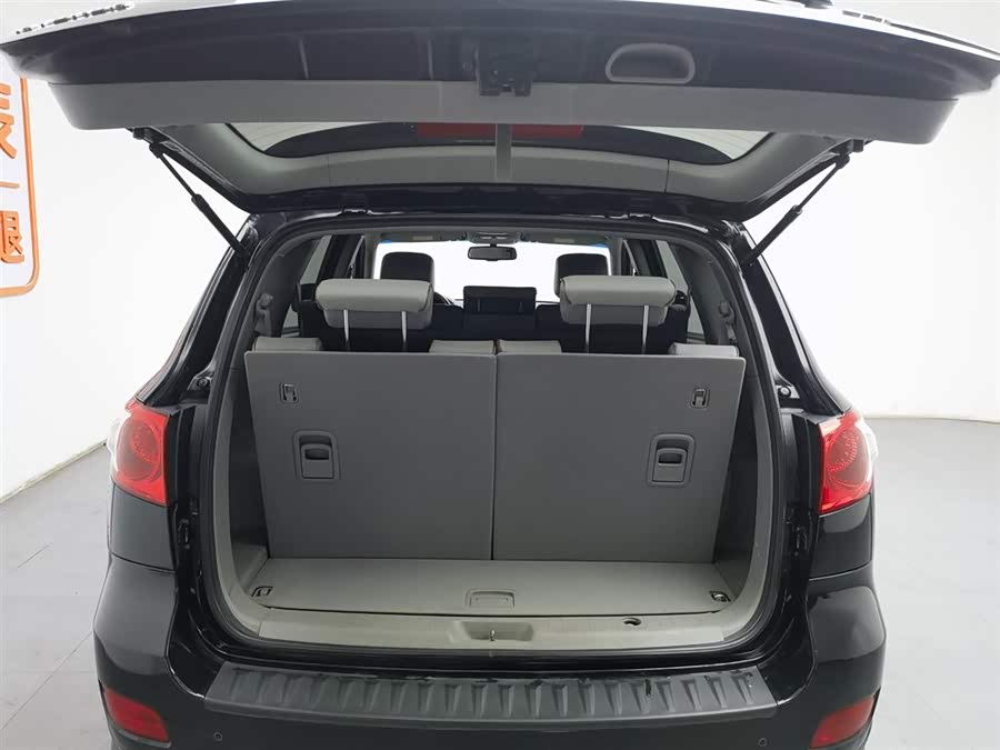 Hyundai Santa Fe Classic 2008 car image #17