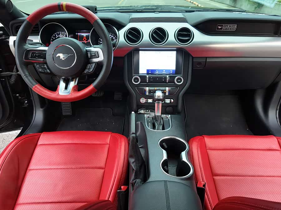 Ford Mustang 2022 car image #17