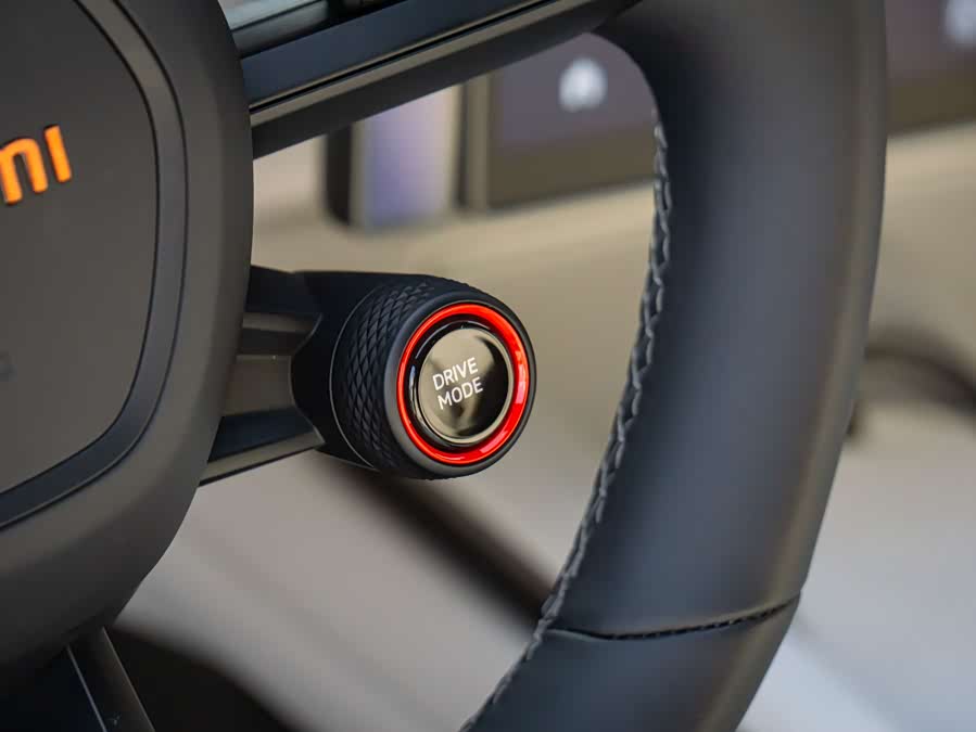 MI SU7 2024 car image #17