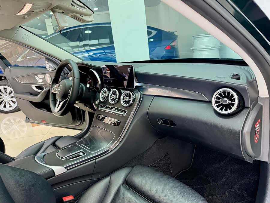 Mercedes-Benz C Class 2019 #17 Mercedes-Benz C Class 2019 car image #17