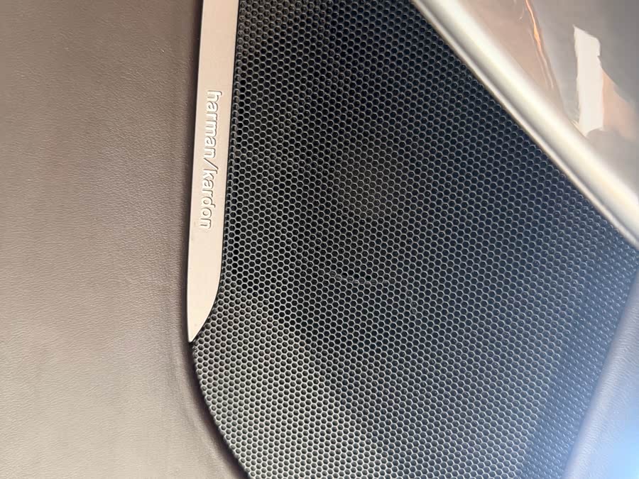 BMW i8 2017 صورة سيارة #17