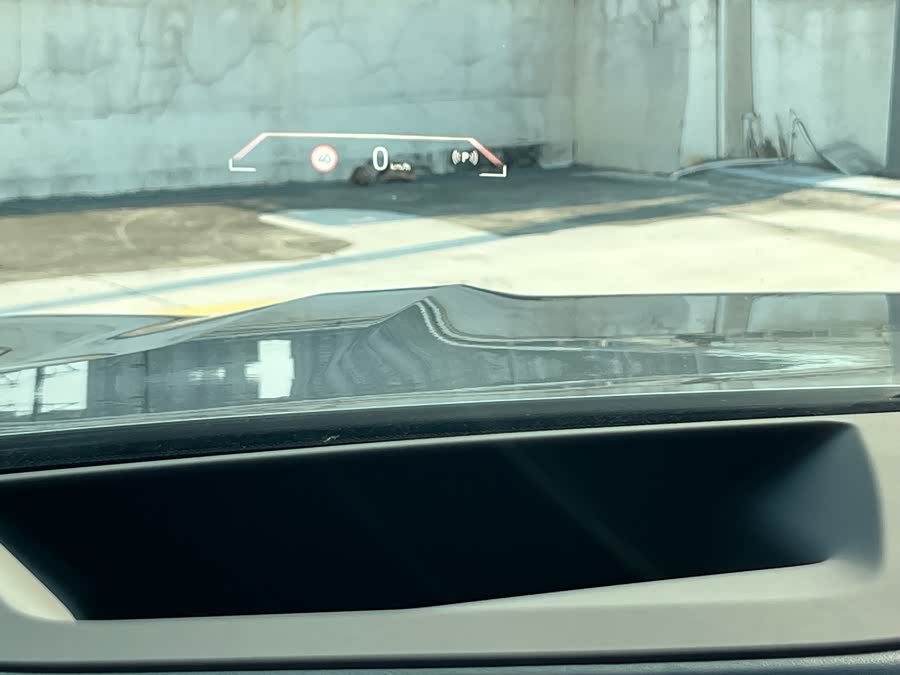 BMW X7 2024 car image #17