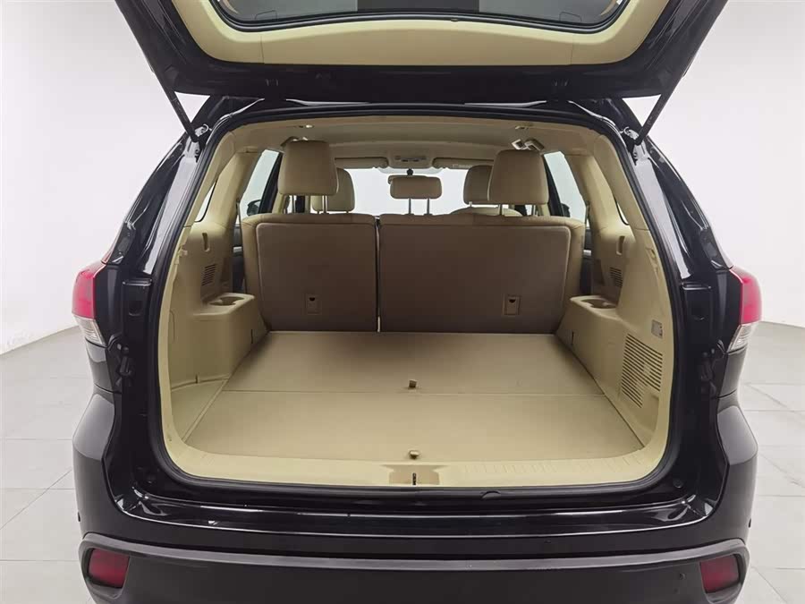 Toyota Highlander 2019 immagine di auto #17