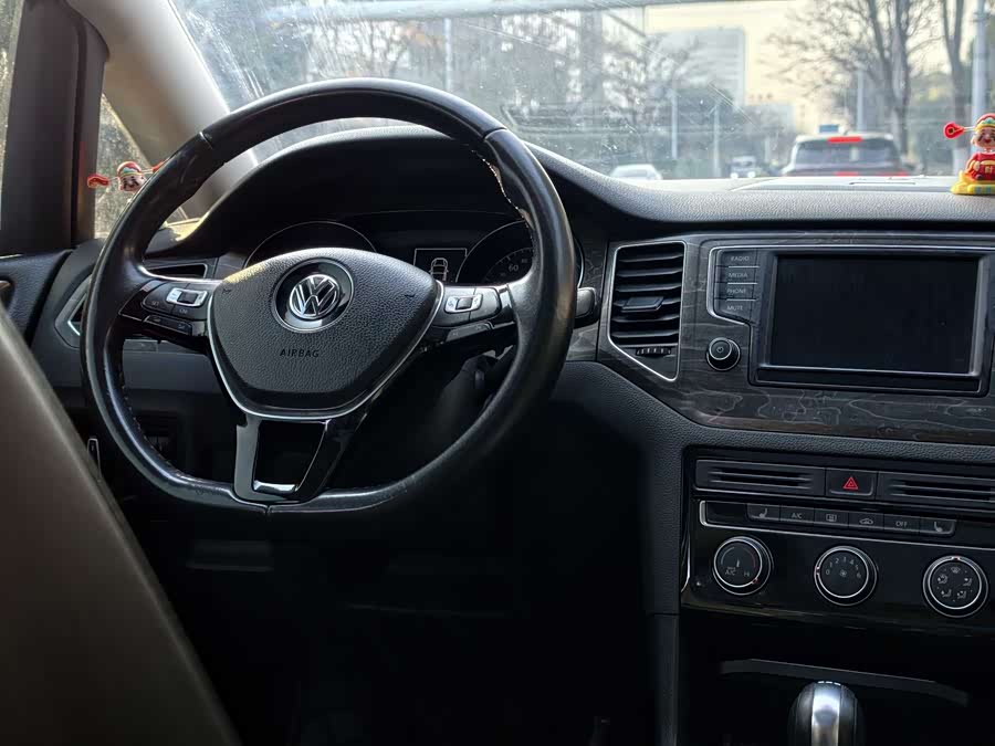 大众 高尔夫·嘉旅 2016 汽车图片 #17