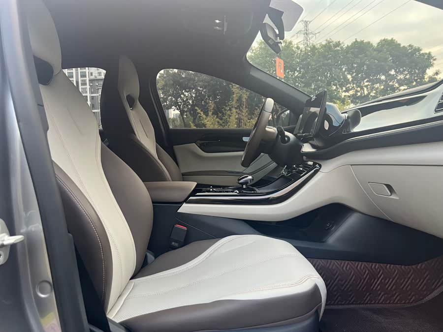 BYD Qin Plus 2023 car image #17