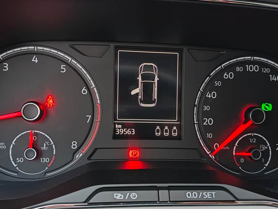 Volkswagen T-Cross 2021 #17 Volkswagen T-Cross 2021 car image #17