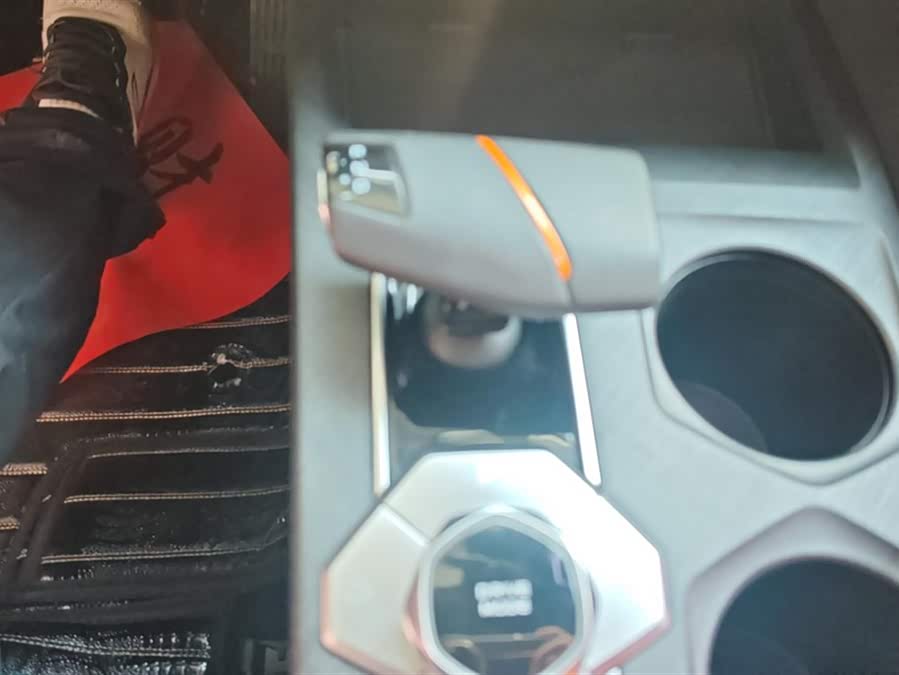 Changan UNI-V iDD 2023 #17 Changan UNI-V iDD 2023 car image #17