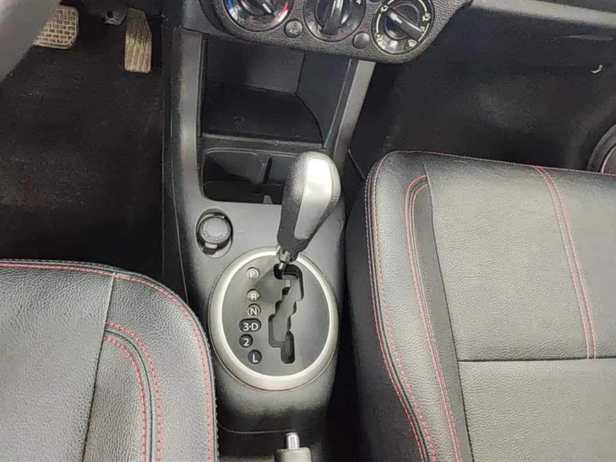 铃木 雨燕 2018 汽车图片 #17