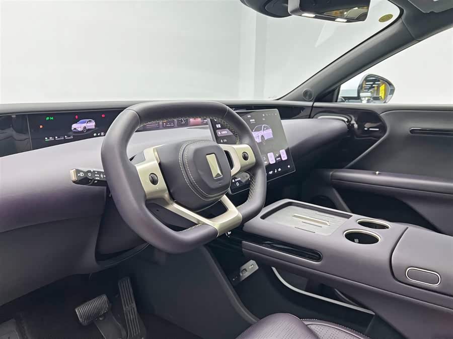 Avatr 07 2025 car image #17