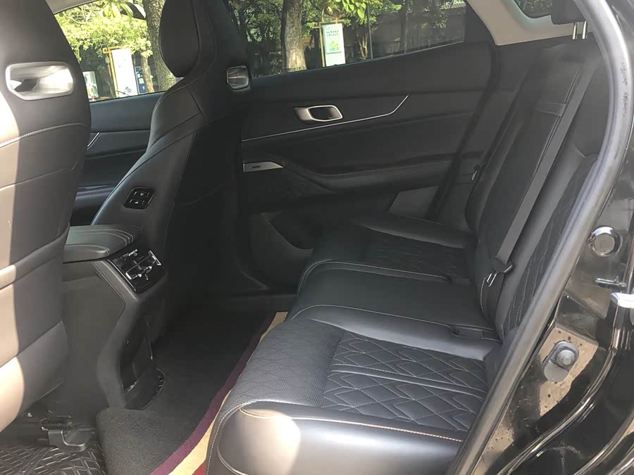 Changan UNI-K iDD 2022 #17 Changan UNI-K iDD 2022 car image #17