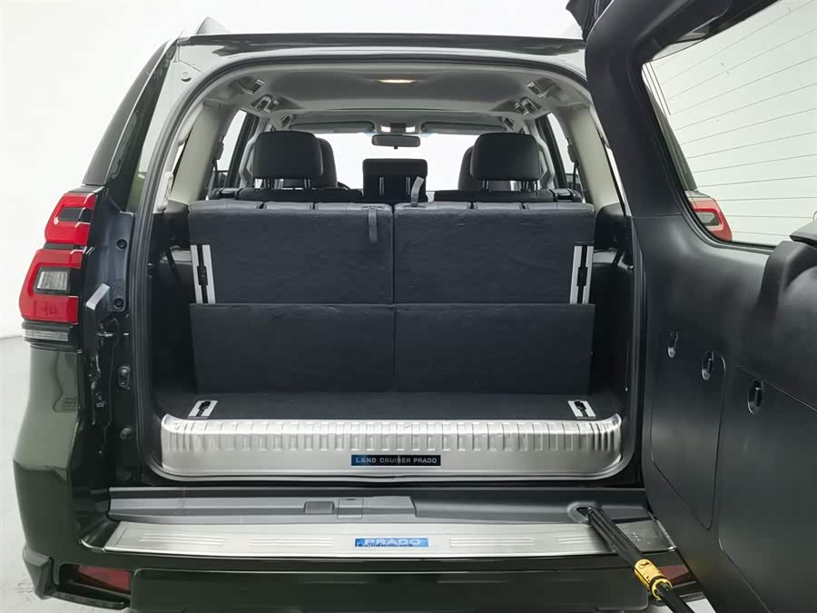 Toyota Land Cruiser Prado 2020 #17 Toyota Land Cruiser Prado 2020 car image #17