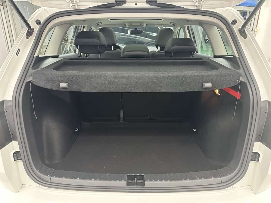 Skoda Karoq 2022 изображение автомобиля #17