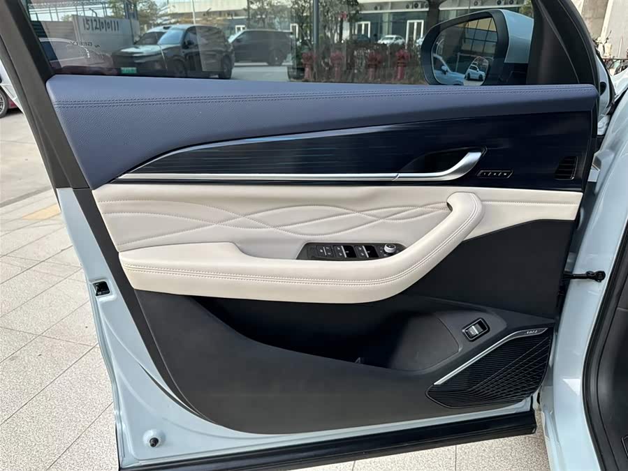 GEELY Monjaro 2023 #17 GEELY Monjaro 2023 car image #17