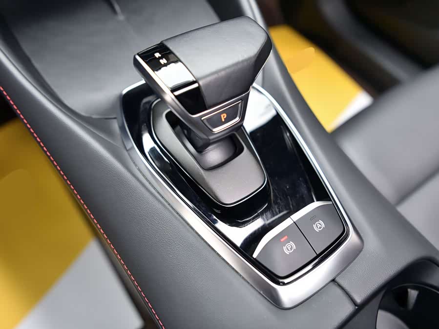 MG 5 2024 car image #17