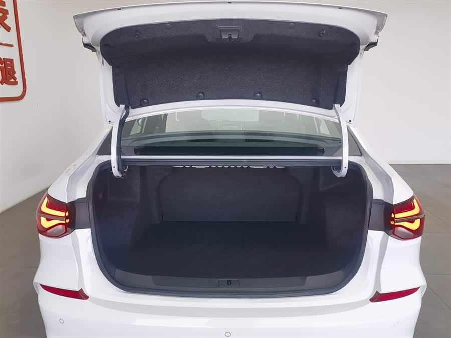 Chevrolet Monza 2022 #17 Chevrolet Monza 2022 car image #17