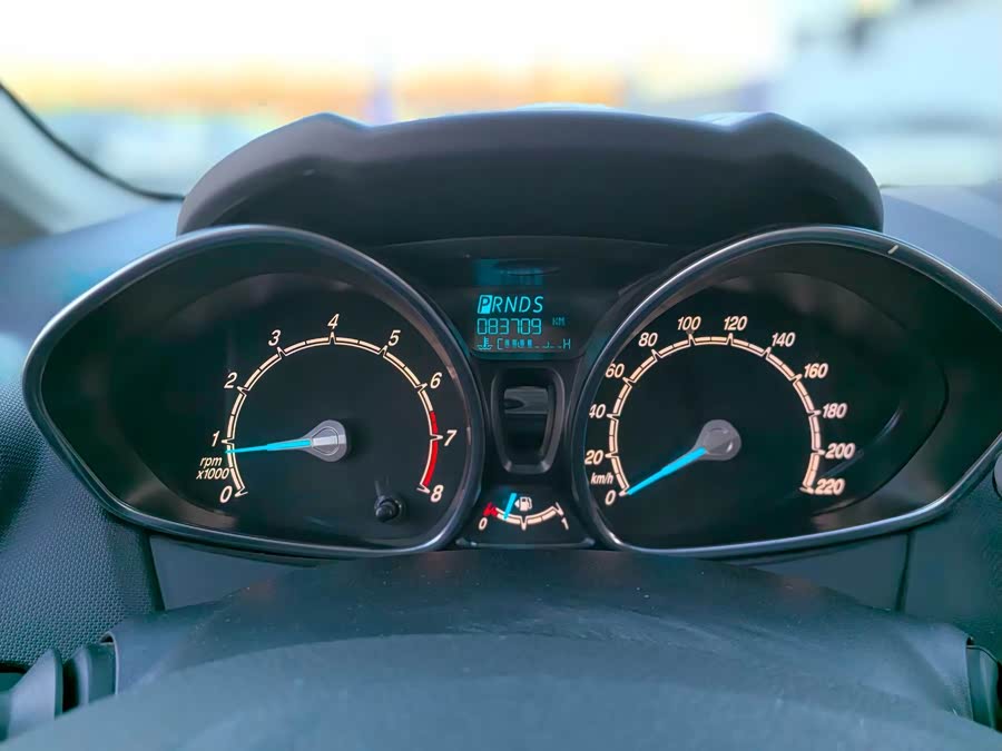 Ford Fiesta 2013 #17 Ford Fiesta 2013 immagine di auto #17