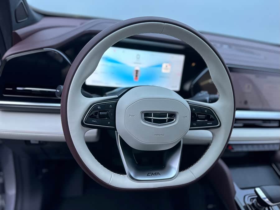 GEELY Monjaro 2024 car image #17