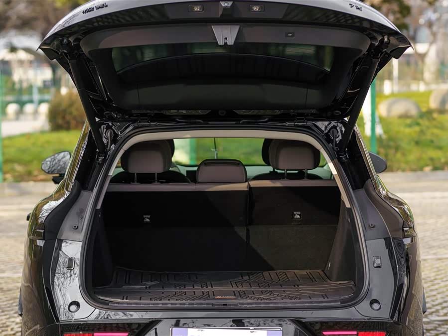 极氪 极氪7X 2025 汽车图片 #17