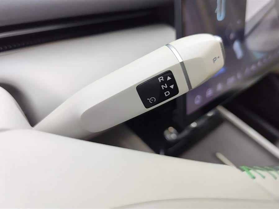 Deepal L07 2024 изображение автомобиля #17