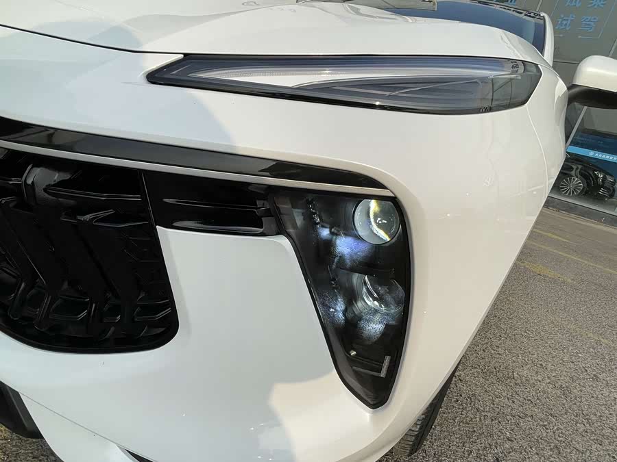 Forthing T5 EVO 2021 car image #17