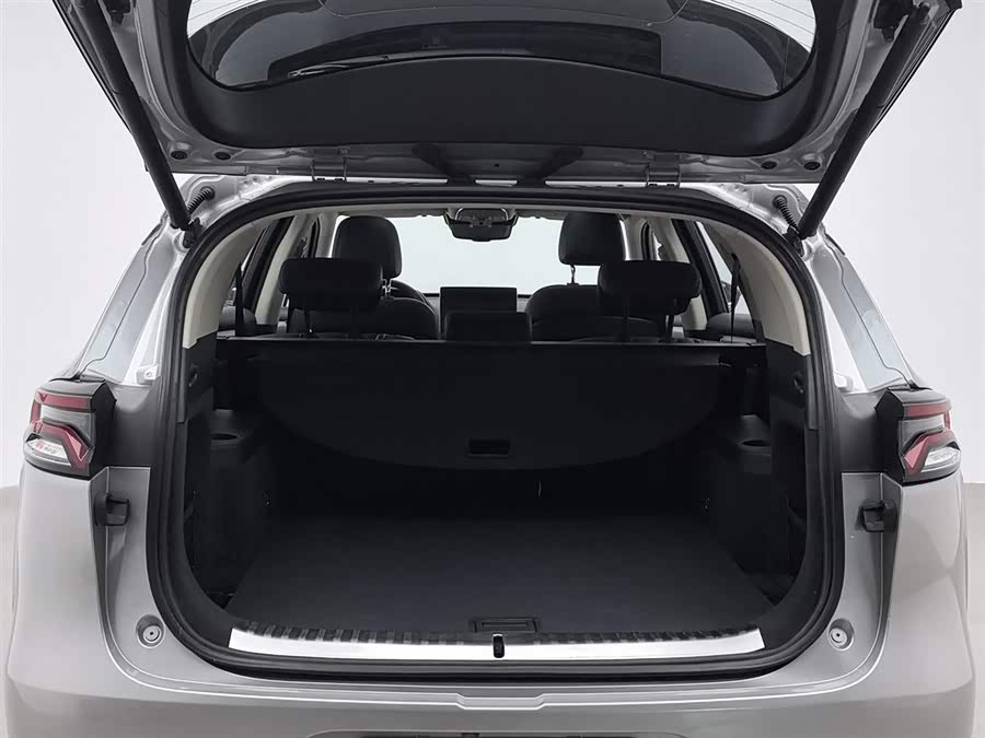 BYD Tang 2019 car image #17