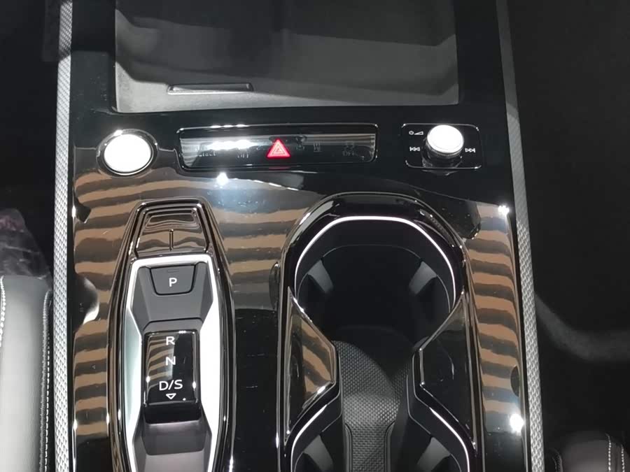 Audi SAIC Audi A5L صورة سيارة #17