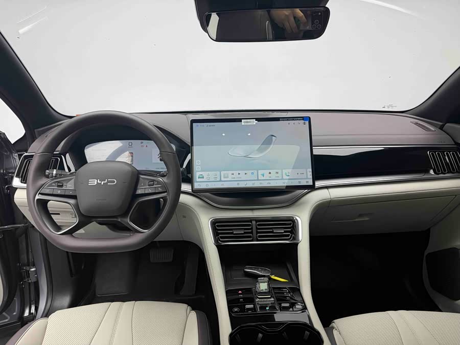 BYD Seal 2023 immagine di auto #17