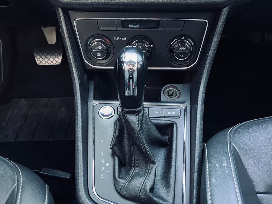 Volkswagen Lavida 2017 immagine di auto #17