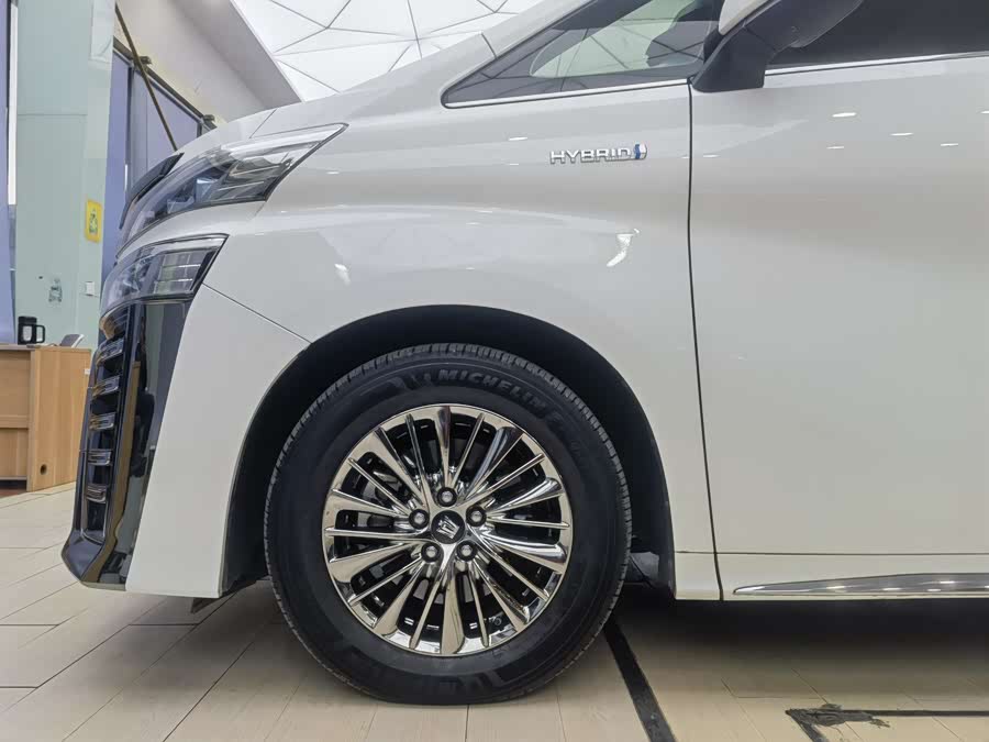 Toyota Vellfire 2022 #17 Toyota Vellfire 2022 car image #17