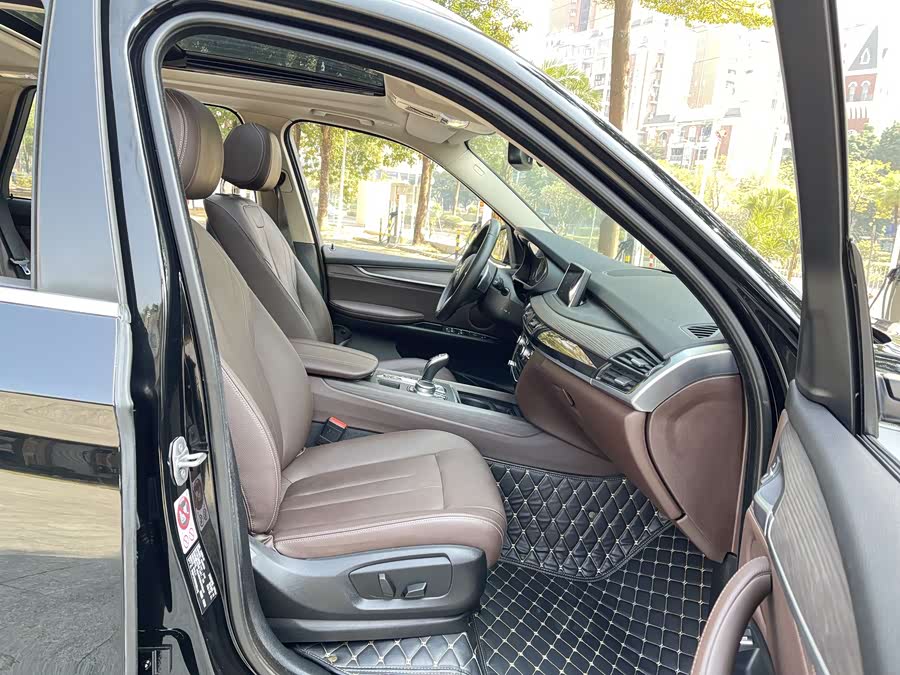 BMW X5 (Imported) 2017 #17 BMW X5 (Imported) 2017 car image #17