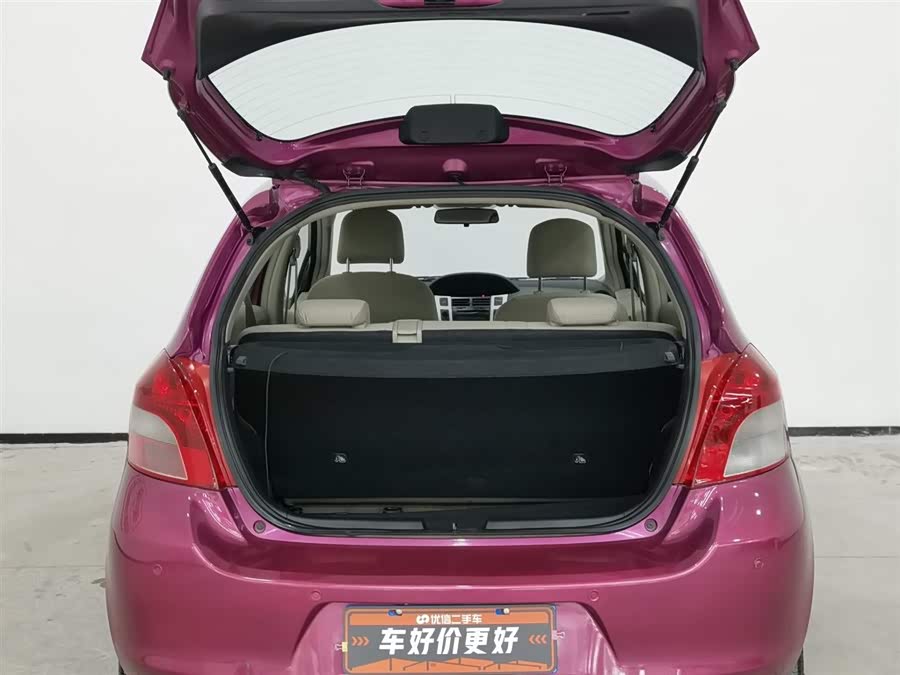 领航员 2013 汽车图片 #17