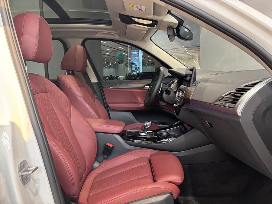 BMW X3 2024 immagine di auto #17