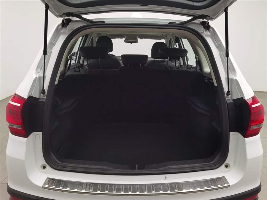 Haval H6 2025 car image #17