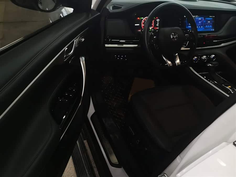 Changan CS95 2021 car image #17