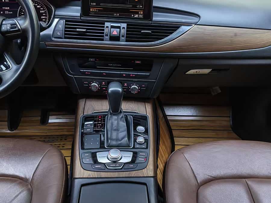 Audi A6L 2018 #17 Audi A6L 2018 car image #17