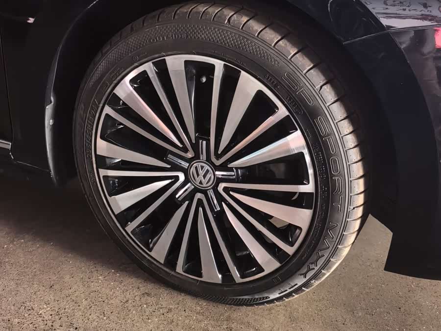 大众 帕萨特 2019 汽车图片 #17