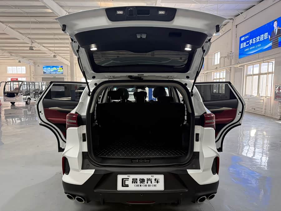 Jetour X70 2023 car image #17